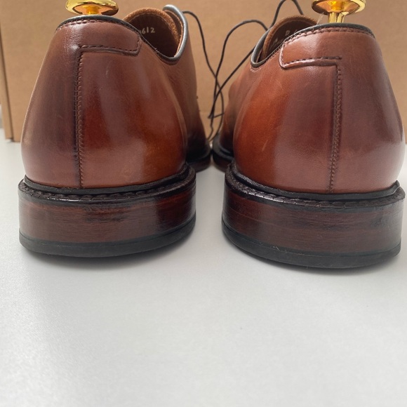 Dress shoes - Picture 4 of 8